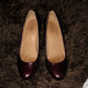 New Clark wedges.*Buy 1 get the 2nd 1/2 off*